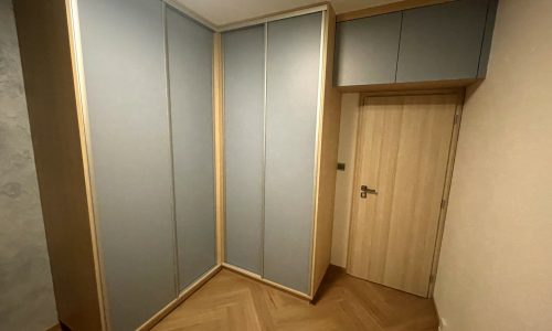 1. Pavlisová_REALIZÁCIA_Vstavaná skriňa_ZARIAĎ 6+