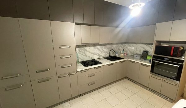 1. Soos_REALIZÁCIA_Kuchynská linka_ZARIAĎ 6+