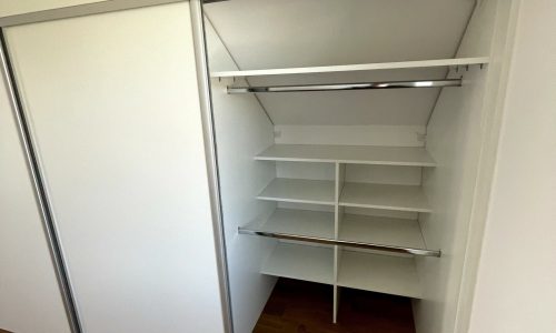 2. Štenko_REALIZÁCIA_Vstavané skrine_ZARIAĎ 6+