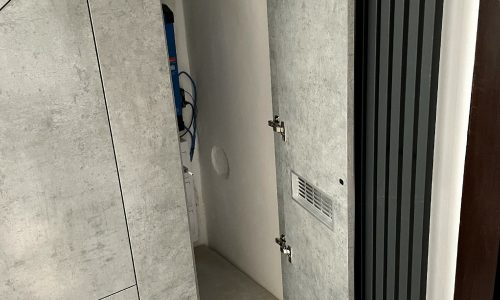 3. Dana Klábes_REALIZÁCIA_Nábytok na mieru pod schody_ZARIAĎ 6+-min