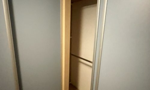 3. Pavlisová_REALIZÁCIA_Vstavaná skriňa_ZARIAĎ 6+