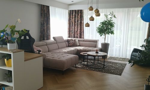 4. Biela_REALIZÁCIA_Kuchynská linka_ZARIAĎ 6+-min