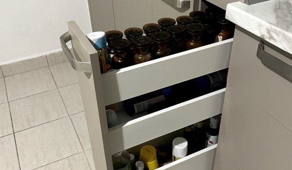 4. Soos_REALIZÁCIA_Kuchynská linka_ZARIAĎ 6+