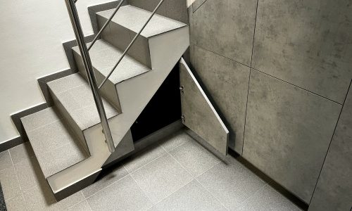 6. Dana Klábes_REALIZÁCIA_Nábytok na mieru pod schody_ZARIAĎ 6+-min