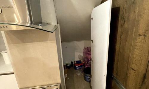 7. Juhazy_REALIZÁCIA_Nábytok na mieru_ZARIAĎ 6+